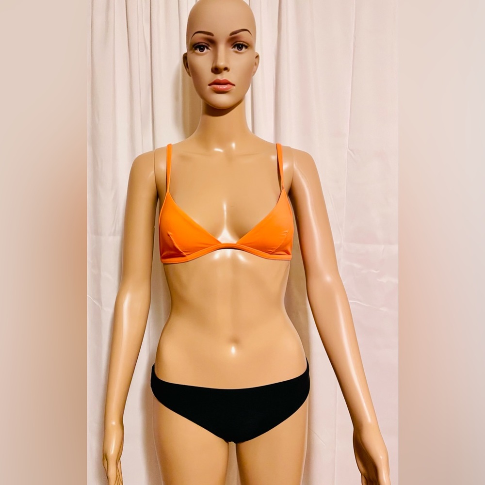 ☀️Victoria’s Secret Orange and Black Two Piece Bikini Small🌸